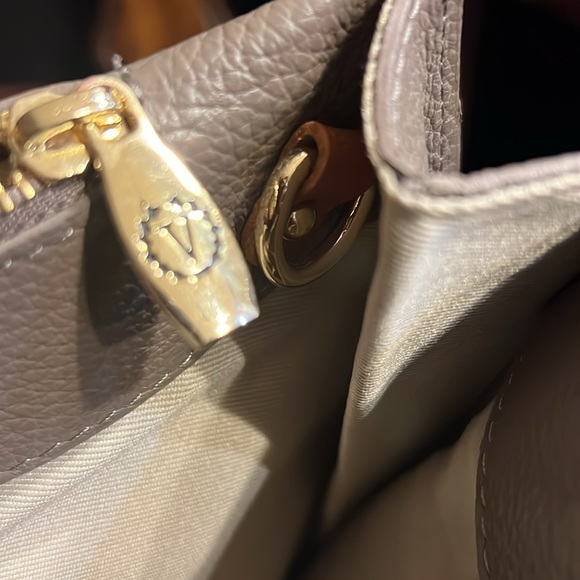 Valentina Genuine Pebble textured Leather taupe/tan color Made n Italy - Picture 10 of 10